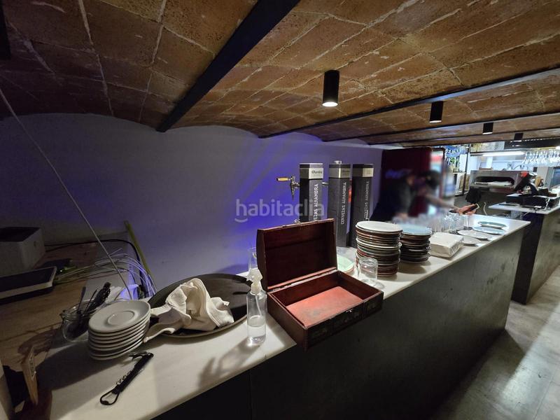 Foto 93527e96-e04b-46d2-befd-7d5e34f692aa. Traspaso local comercial traspaso restaurante c3mixta y alta facturación zona eixample en Barcelona