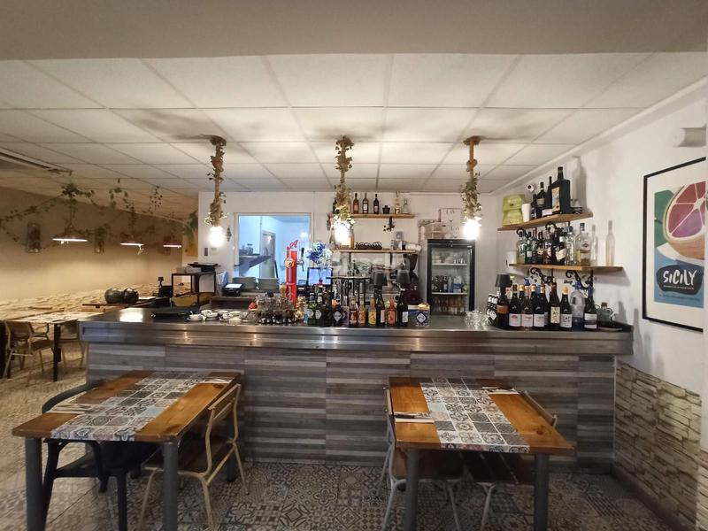Foto 55b2cfc7-5008-4a67-87a9-0720962f83e7. Traspaso local comercial restaurante con c3mixta en traspaso en Sarrià alta facturación en Barcelona