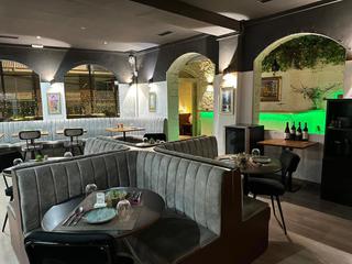 Traspàs Local Comercial a Lluminetes. Traspaso de bar restaurante con gran fachada  castelldefels play