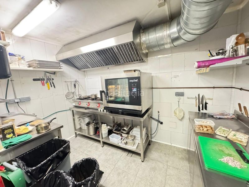 Foto c2a7e2b6-cf00-43d6-88c0-fb9aca09df7f. Traspàs local comercial a Besòs - Maresme Barcelona
