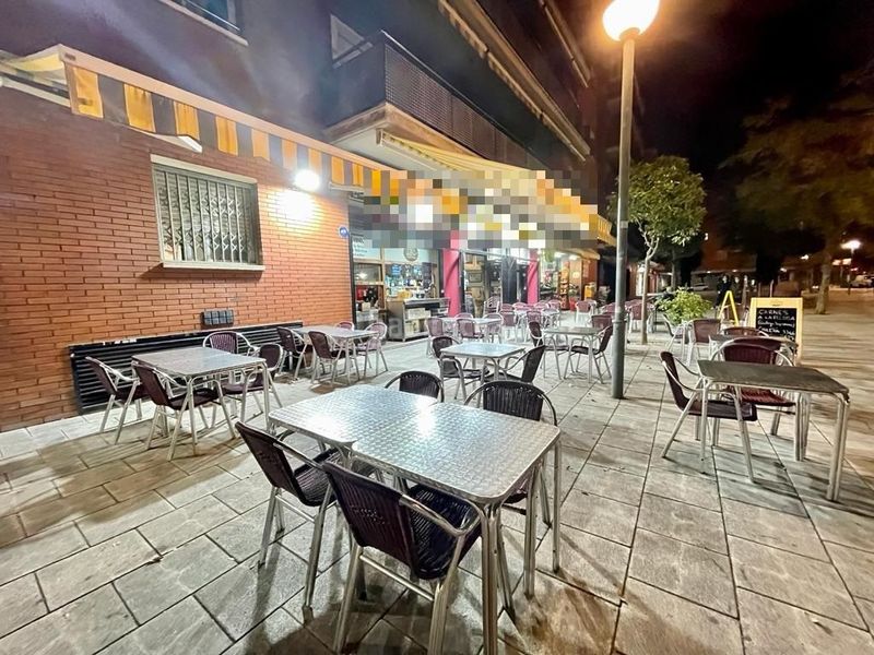 Foto 4e4d5403-34c8-471a-8f51-0c44d527439a. Traspàs local comercial a Almeda - El Corte Inglés Cornellà de Llobregat