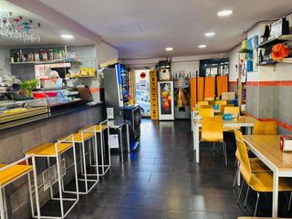 Transfer Business premise in Diagonal Mar i el Front Marítim del Poblenou. Traspaso de bar con terraza y licencia c2 mixta en avenida diago