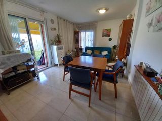 Etagenwohnung  Santiga. Vivienda en planta baja con jardín de unos 75 m y parking en rip