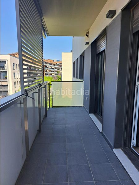 Foto b4c66210-08a6-4f14-abab-13038d99c837. Pis amb piscina a Roses-Castellbell Sant Feliu de Llobregat