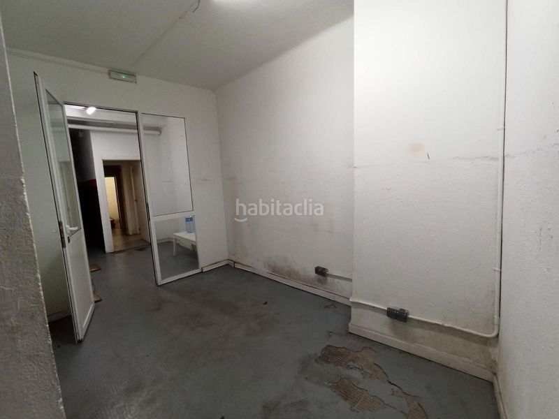 Foto 34e8b56e-edc0-465a-b186-27945a505bf2. Local comercial a Sants Barcelona