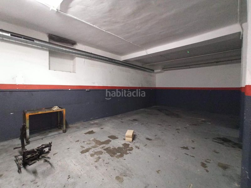 Foto f600c58b-9a37-4b38-b8d0-c6fe3d7242bf. Local comercial a Sants Barcelona