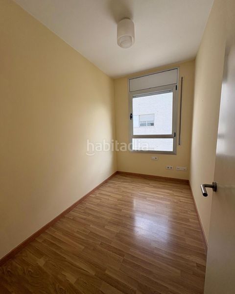 Foto ff38e999-3722-40c6-9fbb-7512220e164c. Pis amb aparcament piscina a Centre-Can Nadal Sant Feliu de Llobregat
