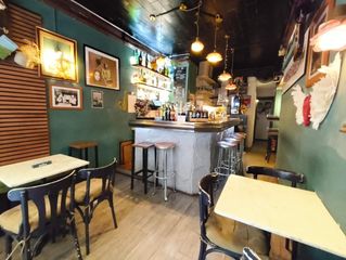 Traspàs Local Comercial a La Nova Esquerra de l´Eixample. Bar en traspaso en la nova esquerra  licencia c1  barcelona