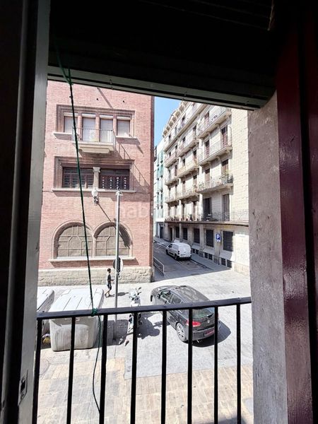 Foto 1dd52b56-6ecb-44b9-8aab-a67f1d640f0c. Pis a Raval Barcelona
