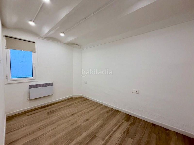 Foto 3bc50ba5-0b5a-427e-8d79-e963d25175d6. Pis a Sants Barcelona