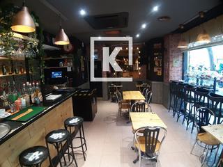 Pas-de-porte Local commercial à Raval. Restaurante en traspaso en barcelona, con 89 m2, con escaparate,
