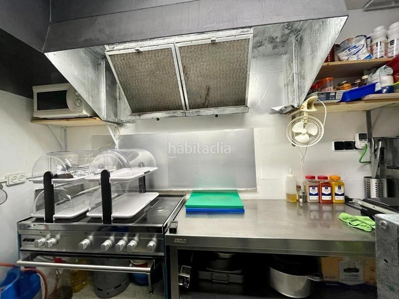 Foto c5d26f52-c624-45cf-9505-b781b6fb61c3. Traspaso local comercial traspaso restaurante con terraza en el barrio del Raval en Barcelona