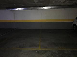 Lloguer Aparcament cotxe a Centro. Se alquila plaza de parking al principio del boulevard de la ros