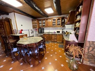 Maison à Vega de Espinareda. Casa totalmente reformada en san martin de moreda vega de espina