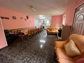 Xalet  Ant cortes-fuen. Se vende casa con terreno en el centro de fuentesnuevas