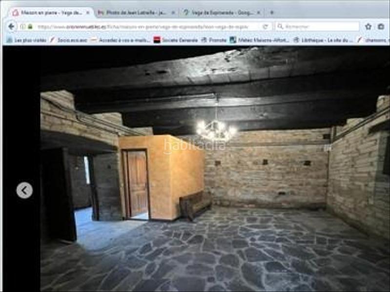 Foto 096057c9-4a47-4b0a-b7c4-a1cd6885f431. Casa con riscaldamento in Vega de Espinareda