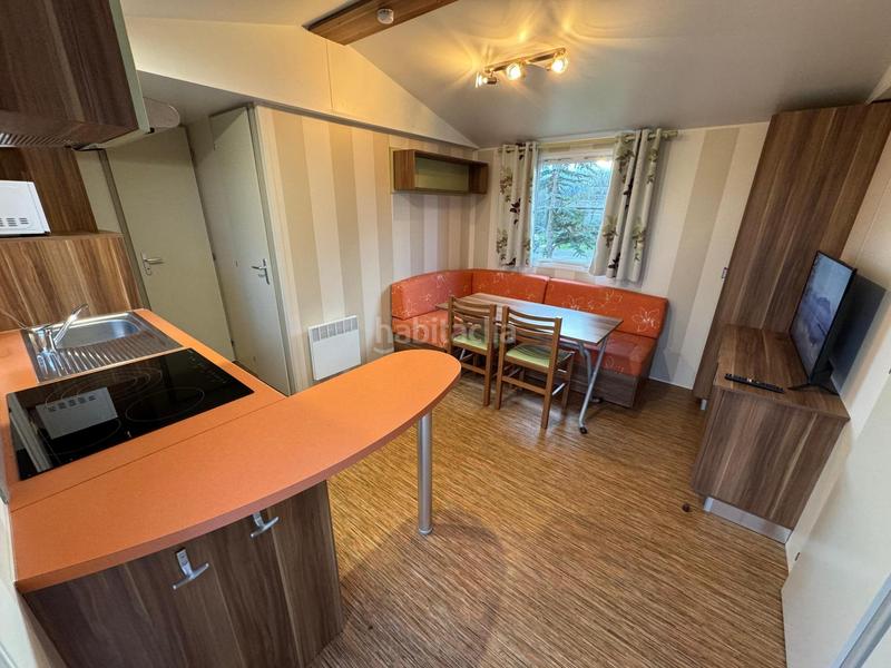 Foto 1e5305e1-4f55-4273-b120-a51d657296e4. Casa amb calefacció a Centro Ponferrada