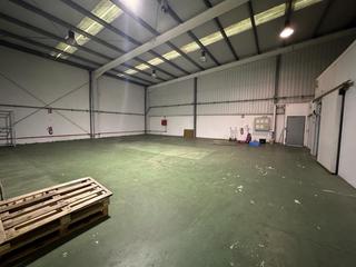 Miete Fabrikhalle in Centro. Se alquila nave industrial en el pib aldama