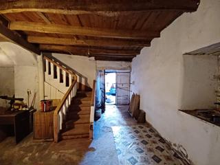 Maison à Molinaseca. Casa de piedra con terreno en riego de ambros. molinaseca