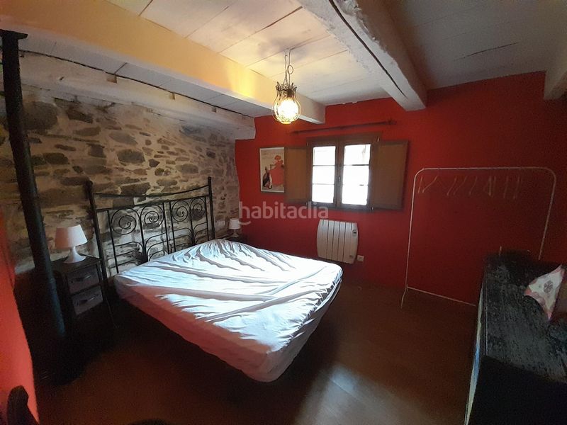 Foto a960a7d3-224b-4c6f-85c1-a069fe20e92f. Casa amb calefacció a Área Rural Sur Ponferrada