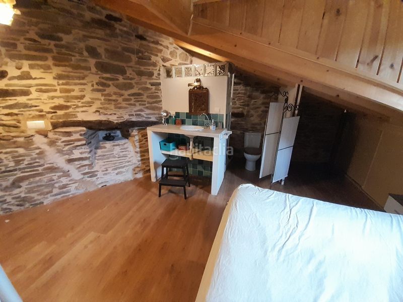 Foto fe439810-ad87-4550-9fb2-993235adc4fd. Casa amb calefacció a Área Rural Sur Ponferrada