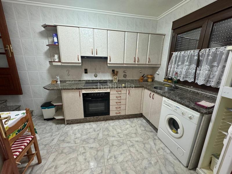 Foto 6bc7a3a2-ab6f-4c5e-bbfe-fbebf752d256. Casa con riscaldamento in Vega de Espinareda