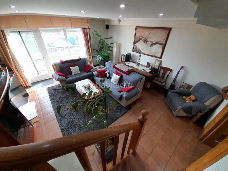 Foto 83b4c82b-b39c-4ae6-a67b-d3bdaf636351. Casa adossada amb calefacció aparcament a Cuatro Vientos Ponferrada