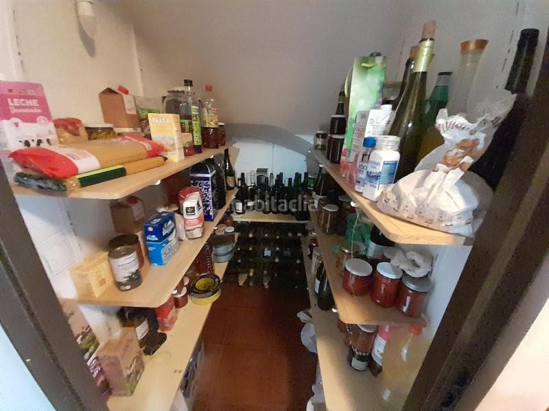 Foto e5231a04-db35-4a21-80e2-8d529be9d9c7. Casa adossada amb calefacció aparcament a Cuatro Vientos Ponferrada