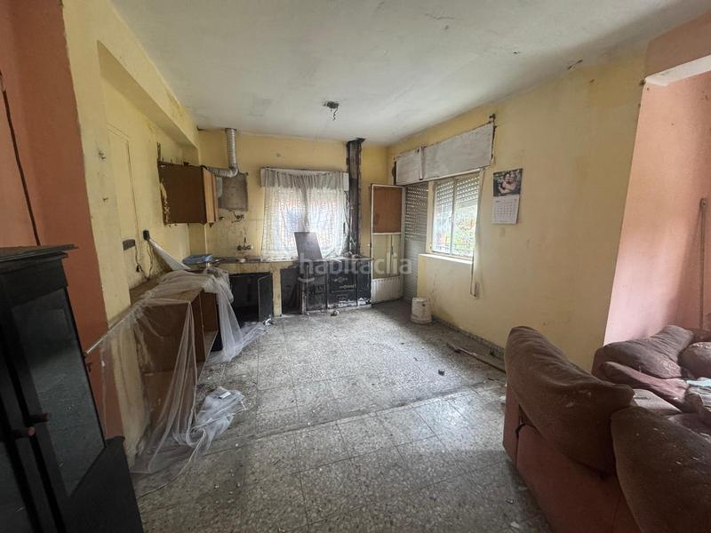 Foto 35dcaeba-3875-4f6e-b51a-2d1e3748f8ba. Casale con riscaldamento in Puente de Domingo Flórez