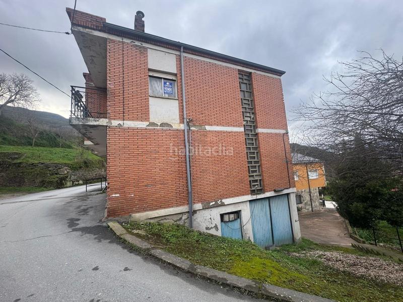 Foto e2069b1d-8c1d-452f-8b25-4cbef3f32c3e. Casale con riscaldamento in Puente de Domingo Flórez