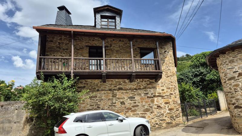 Foto 363124c9-a7ab-4765-9fb5-3a53ebfbb7bf. Chalet in Área Rural Sur Ponferrada