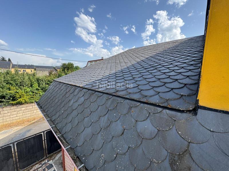 Foto 027e1a05-32ae-4f0b-8e08-9966cad64b6b. Chalet mit parking in Cuatro Vientos Ponferrada