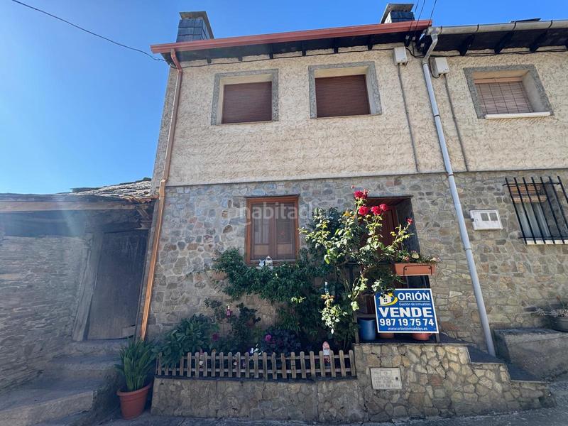 Foto a37b1bea-ac63-434f-b06a-9497eeab636c. Casa a real mv 15 a Área Rural Sur Ponferrada