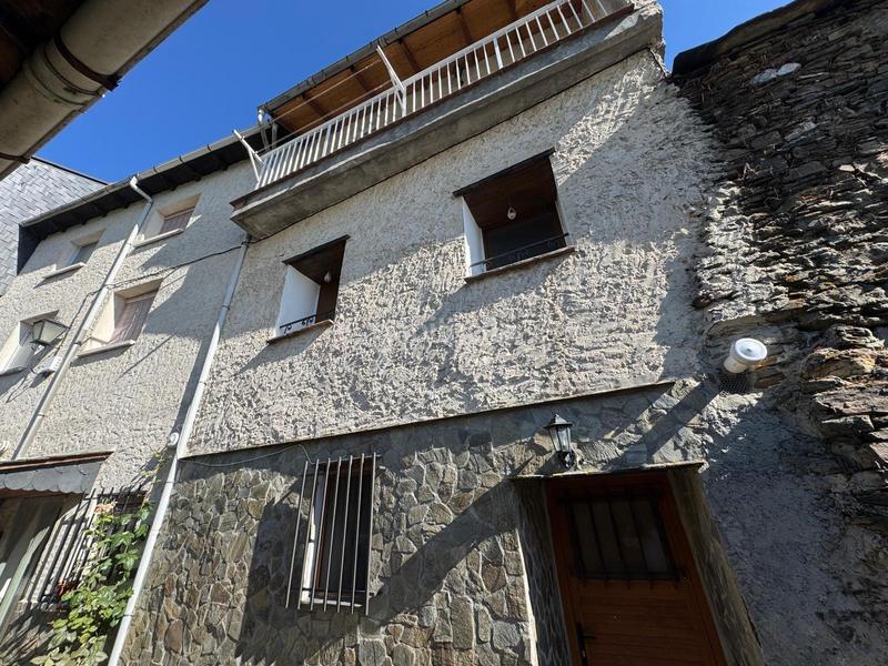 Foto af936981-d7ee-43ba-821d-802fbd3dc5de. Casa a real mv 15 a Área Rural Sur Ponferrada