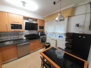 Location Appartement à Centro. Piso en alquiler en el centro de ponferrada con parking