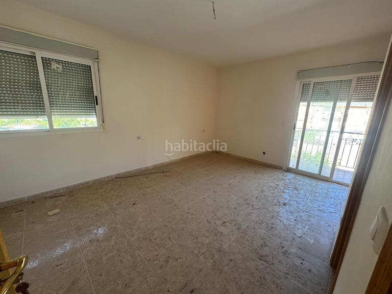 Foto 0626314c-b00e-40b6-b528-2ce336c7cd52. Chalet in guindaledo urba 1 in Villafranca del Bierzo