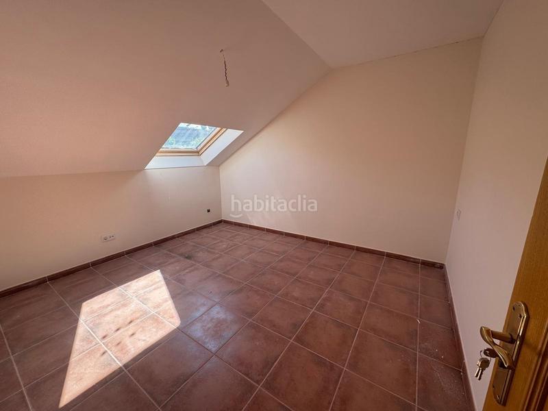 Foto 594358f0-c66d-4a53-a654-e2ccd0ef4ae7. Chalet in guindaledo urba 1 in Villafranca del Bierzo