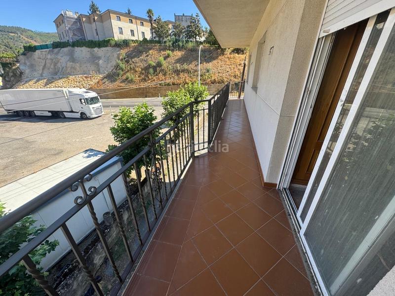 Foto 72343ce3-ac84-4562-bb7b-311205a901ea. Chalet in guindaledo urba 1 in Villafranca del Bierzo