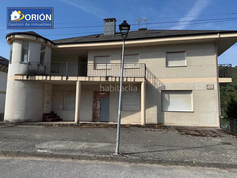 Foto a74d12aa-82a7-4f8e-a1f6-97ffb19f98e1. Chalet in guindaledo urba 1 in Villafranca del Bierzo