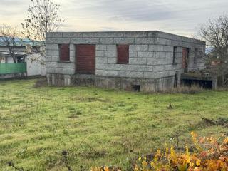 Chalet  Camino de la iglesia del campo. Se vende casa de piedra con terreno en construcción en villadeca