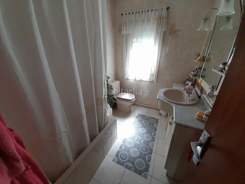 Foto 4c7e20db-bca7-4e6a-8e77-c770bf3e5d18. Casa amb calefacció a Folgoso de la Ribera