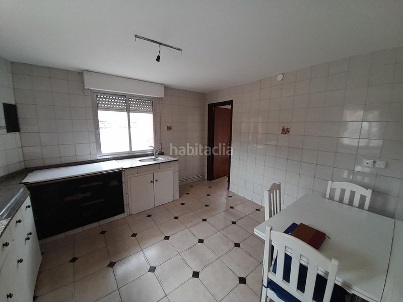 Foto c33ef646-d953-49cb-a7a5-2779c69ff05d. Casa amb calefacció terrassa a Camponaraya