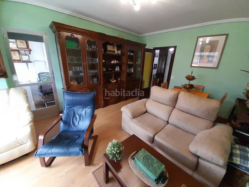 Foto 609ca301-76fe-4c28-af3e-5f8a4ec87e22. Pis amb calefacció aparcament a Flores de Sil - La Placa Ponferrada