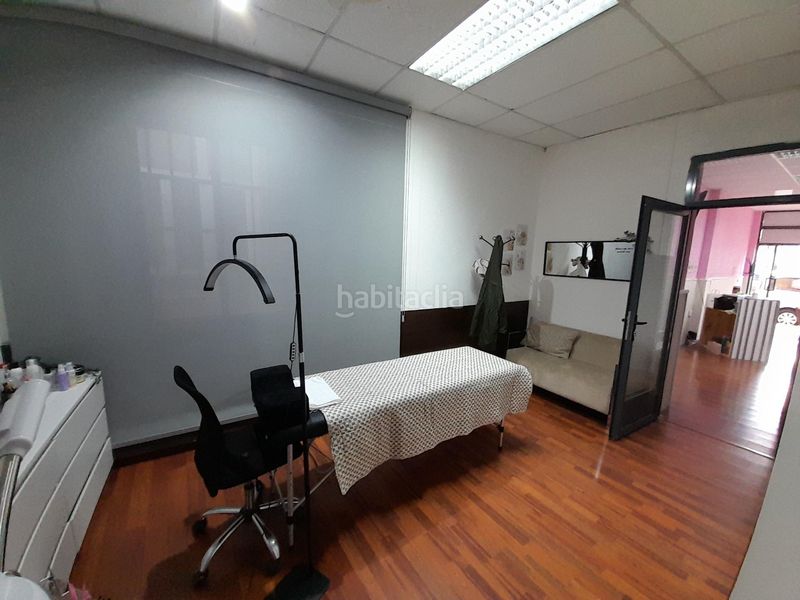 Foto bbf765e6-4504-4943-a62e-6e97e0e2d64a. Local comercial a Zona Alta Ponferrada
