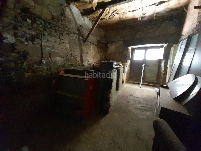 Foto d6d7268f-7ba1-4f7c-8d50-6146c9657d1d. Casa amb calefacció terrassa a Cacabelos