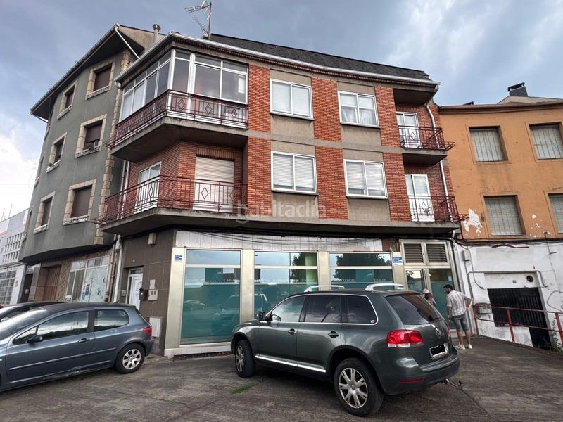 Foto b637f193-3027-424d-8078-6c06e475f082. Edifici a de galicia 11 a Cuatro Vientos Ponferrada