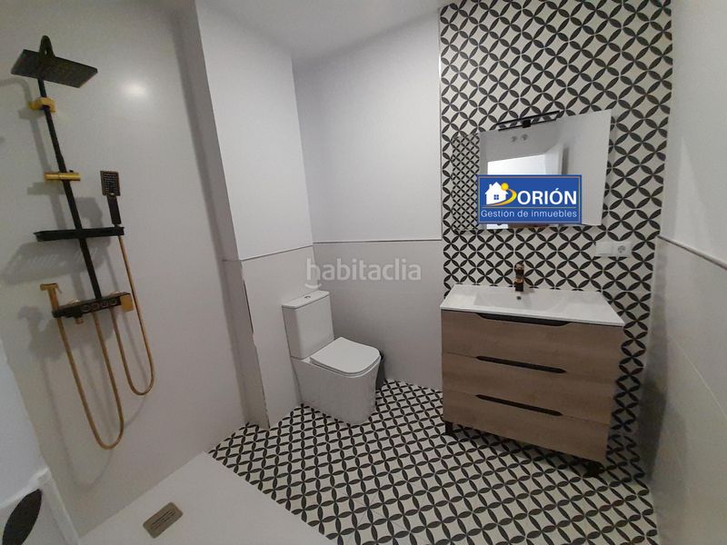 Foto f74dcbed-ed66-4528-a6b1-1bbb5229fb51. Flat with heating terrace in Centro Ponferrada