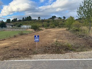 Terreny residencial a Polígono 23 paraje 93 cuesta 176. Se vende solar en cabañas raras