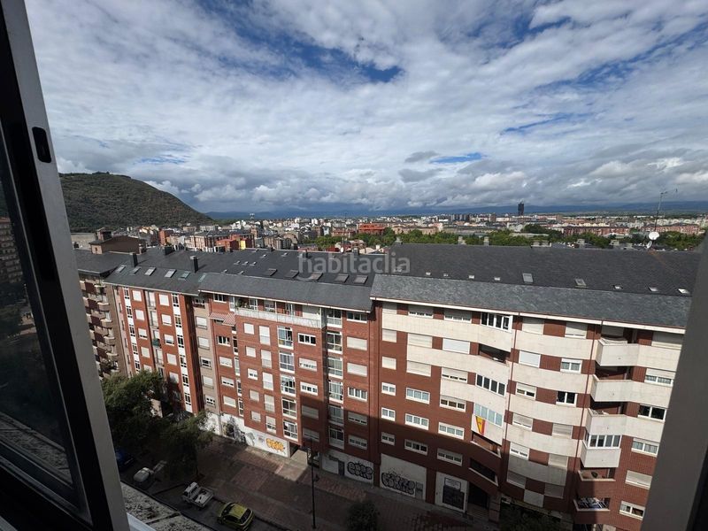Foto ee11c2ac-c822-4496-b2c7-3c9f03935b64. Appartamento in general vives 26 in Zona Alta Ponferrada