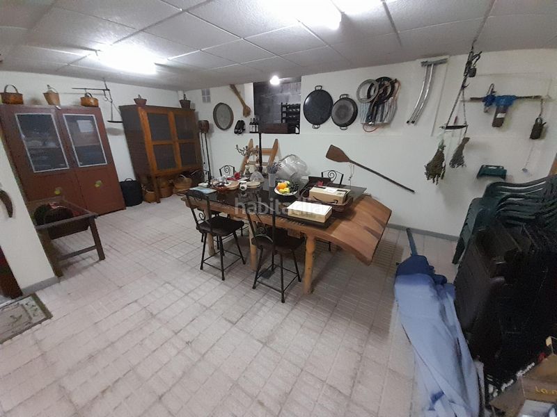Foto 2fda685d-ee69-4142-b99b-d9b12c608f48. Chalet avec chauffage parking dans Torre del Bierzo